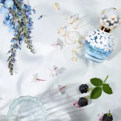 Marc Jacobs Daisy Dream Eau De Toilette -Nude Rich Sales LySkin Marc jacobs daisy dream eau de toilette MJC00001 3