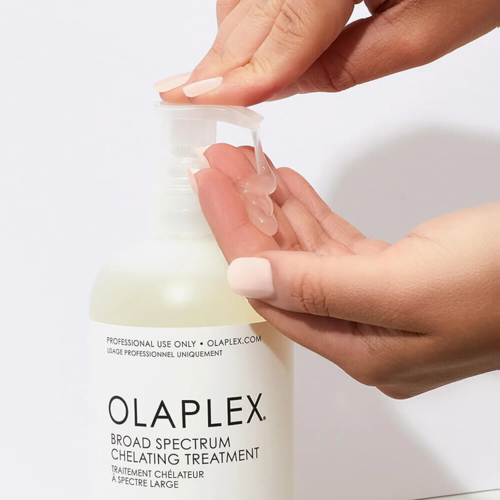 Olaplex Broad Spectrum Chelating Treatment 370ml 12.55fl.oz 5 Olaplex Broad Spectrum Chelating Treatment 370ml 12.55fl.oz - Image 5