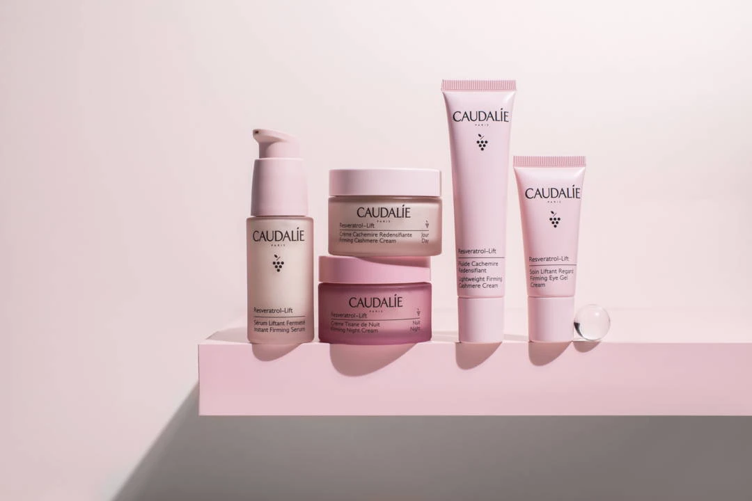 Caudalie Resveratrol Lift Face Lifting Moisturizer 40ml 1.3fl.oz 4 Caudalie Resveratrol Lift Face Lifting Moisturizer 40ml 1.3fl.oz - Image 4