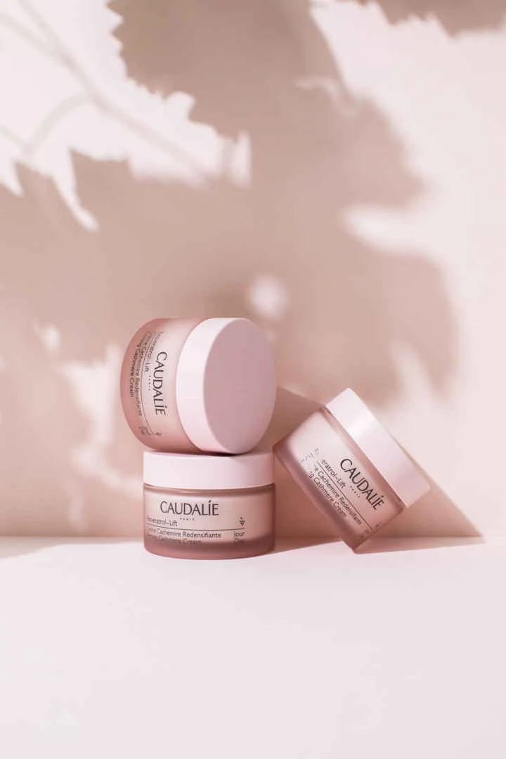 Caudalie Resveratrol Lift Face Lifting Soft Cream 50ml 1.6fl.oz 4 Caudalie Resveratrol Lift Face Lifting Soft Cream 50ml 1.6fl.oz - Image 4