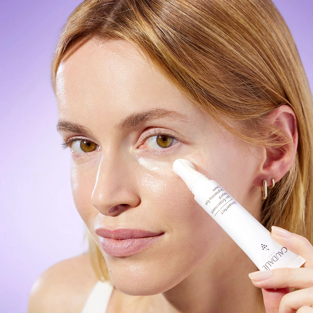Caudalie Vinoperfect Brightening Eye Cream 15ml 0.5fl.oz 2 Caudalie Vinoperfect Brightening Eye Cream 15ml 0.5fl.oz - Image 2
