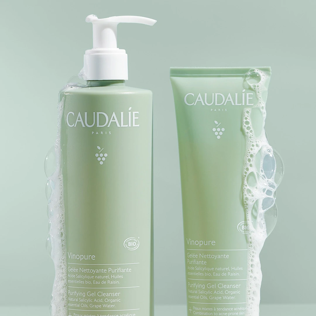 Caudalie Vinopure Purifying Gel Cleanser 385ml 13fl.oz 3 Caudalie Vinopure Purifying Gel Cleanser 385ml 13fl.oz - Image 3