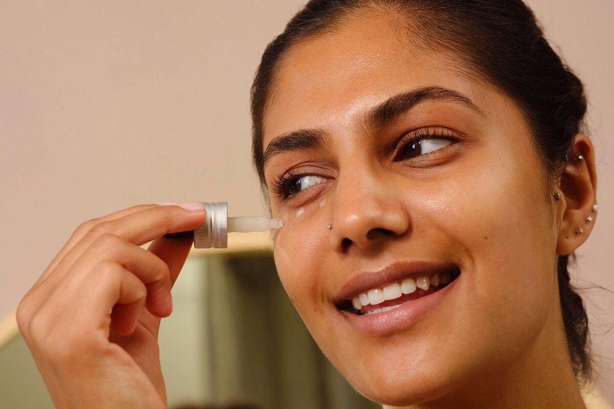 Nude Rich Sales -Nude Rich Sales 1027212 EYESERUM VITAMIN C 10ML GOLD INAEUPS159